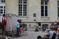 Une baignoire revolutionnaire 018 * 5616 x 3744 * (7.57MB)